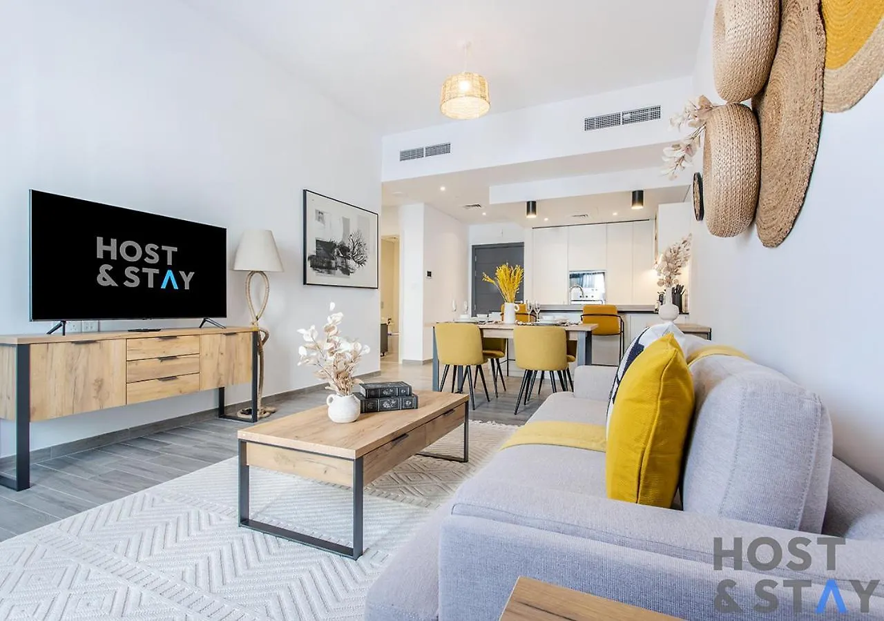 1Br Belgravia Apartment With Pool View contacts