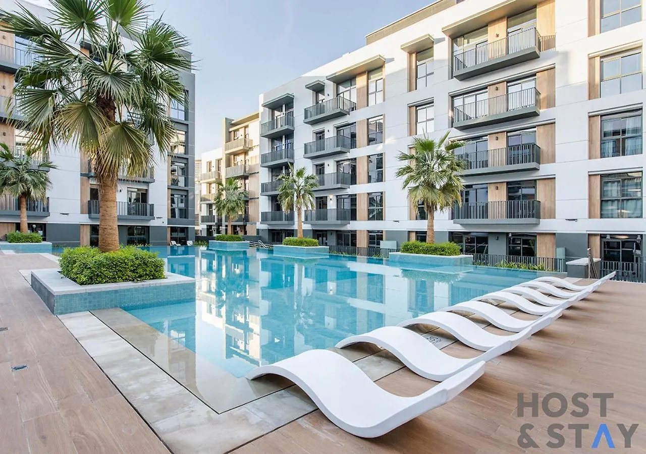 1Br Belgravia Apartment With Pool View Dubai